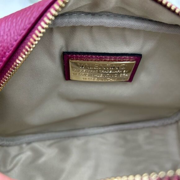 SOLD!!!!!!!          Women’s Valentino Crossbody handbag, made in Italy - Picture 7 of 9